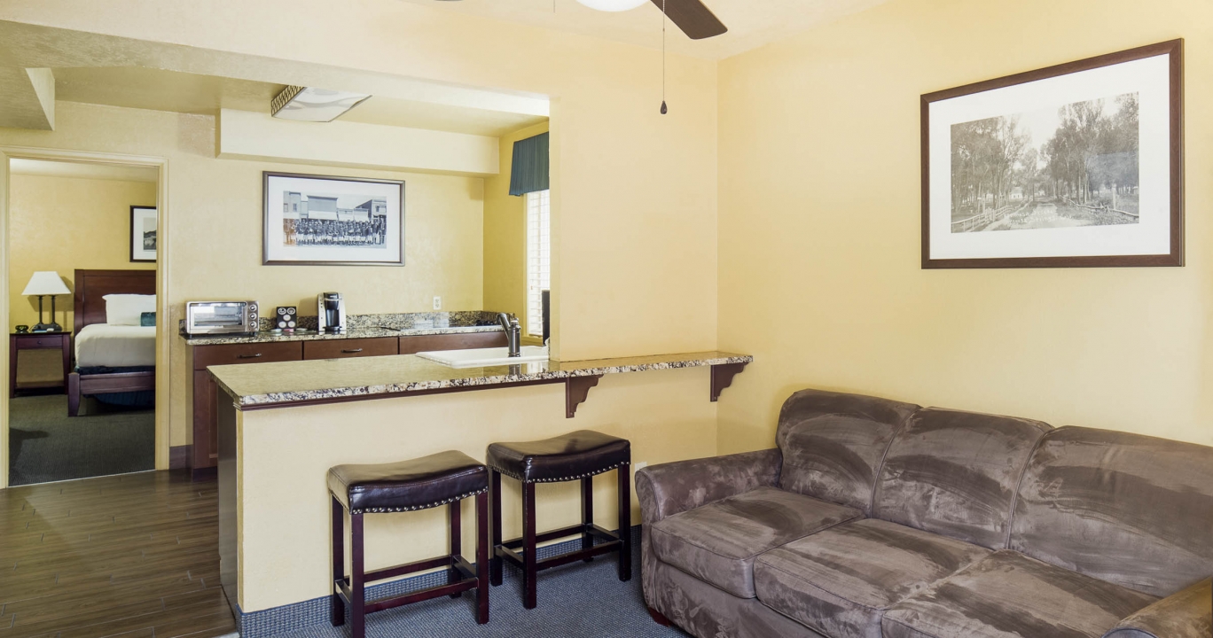 The kitchen overlooking the living room area in the Mountain King
